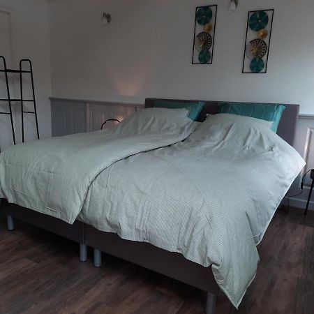 B&B D'N Optie Druten Exteriér fotografie
